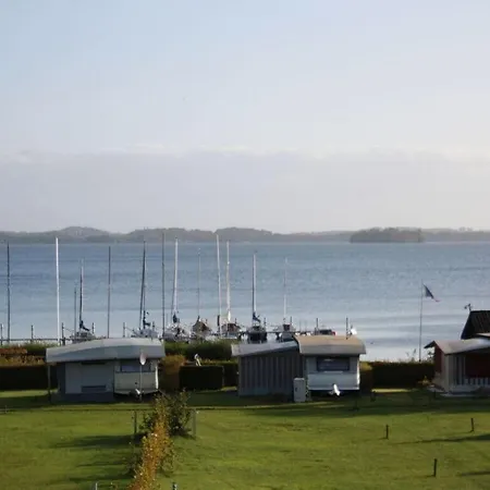 Pure View Apartament Dersau